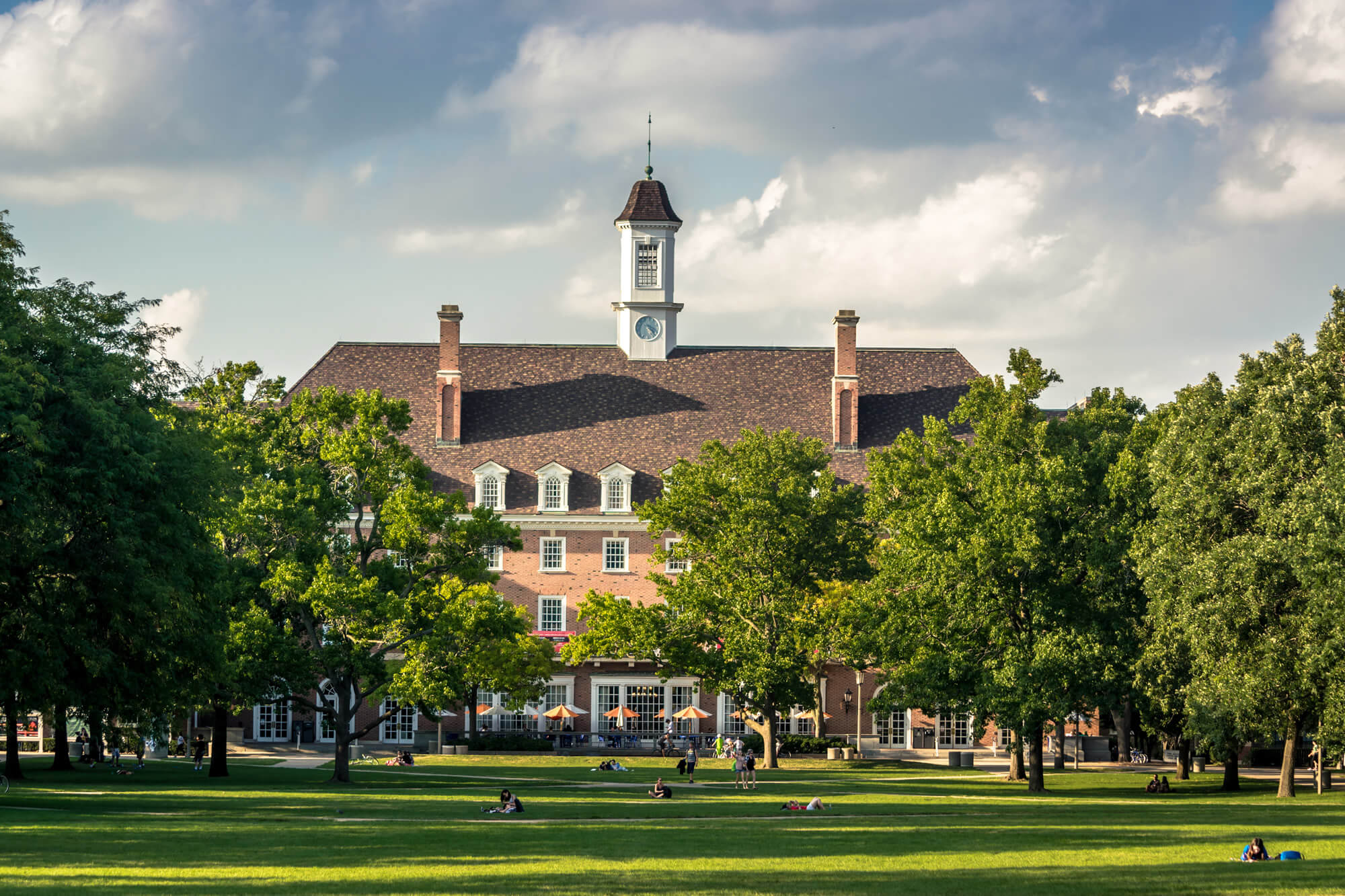 University of Illinois at Urbana Champaign