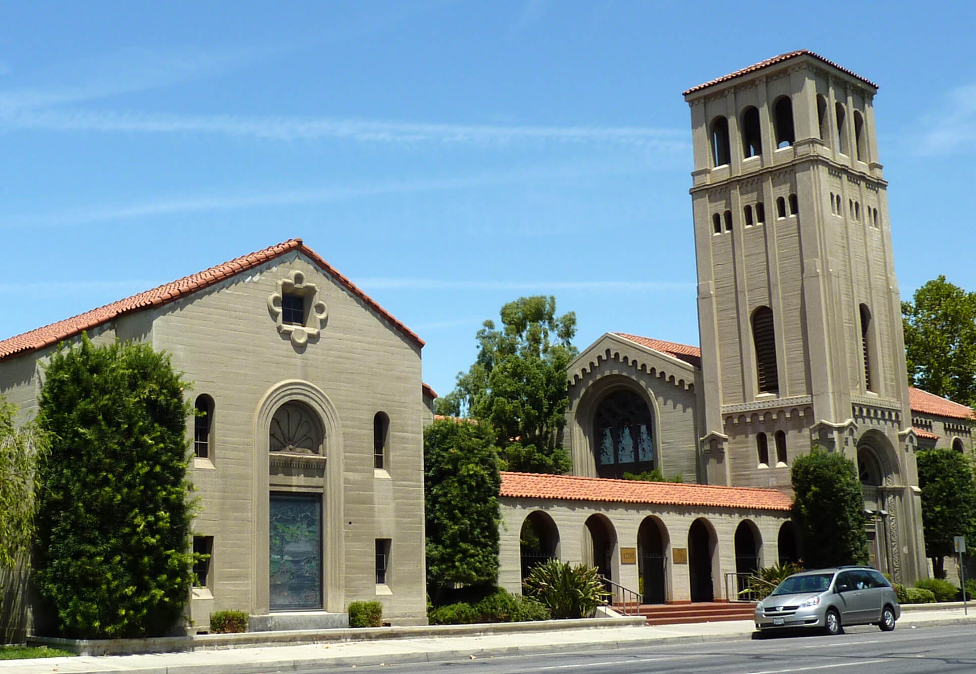 First baptist church Bakersfield CA