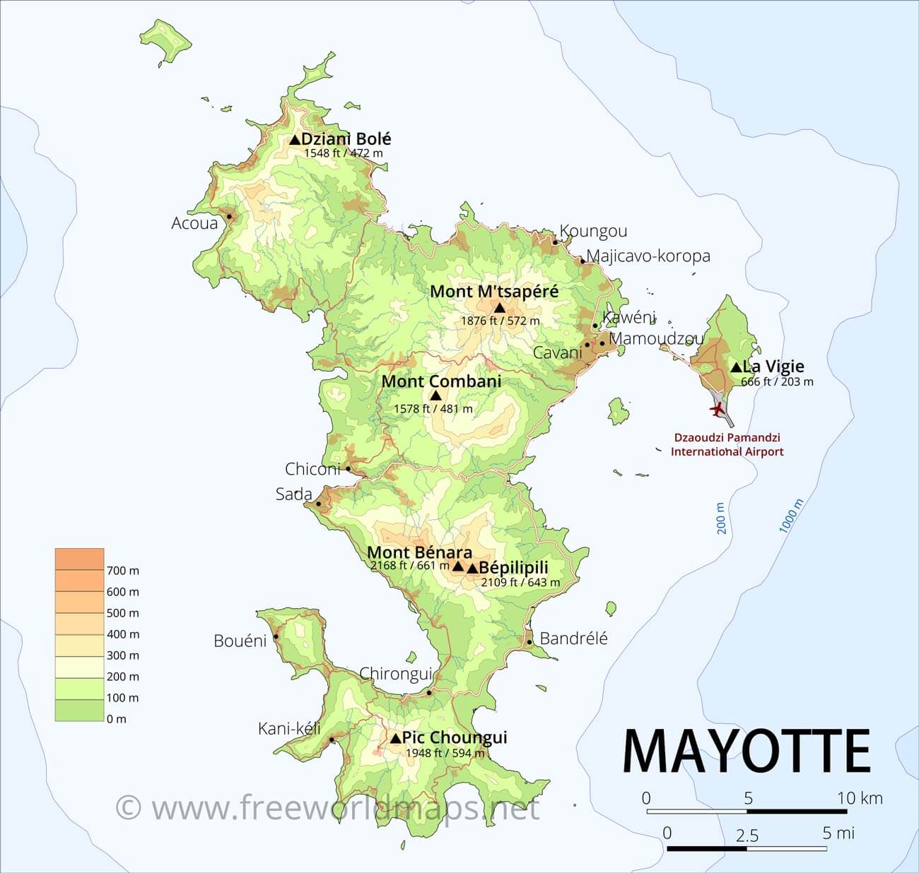 Map of Mayotte showing tourist attractions, beaches, and main towns.