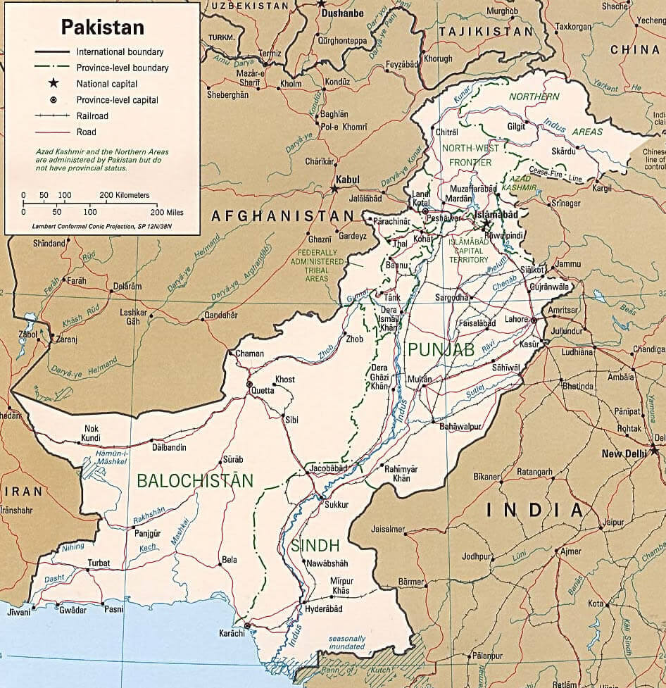 Pakistan road and railroad map