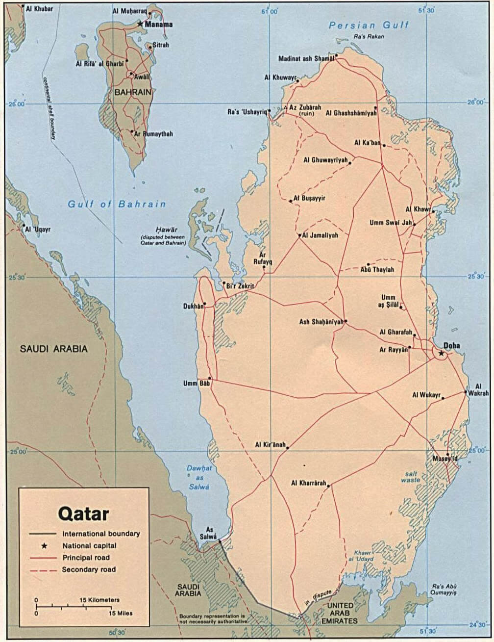High-resolution political map of Qatar with roads and cities