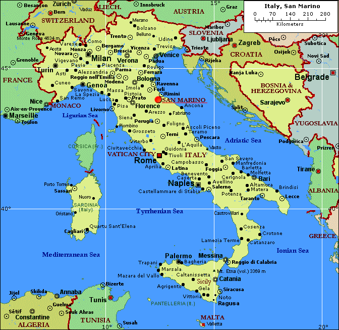 Map of Italy with San Marino's position near Rimini and Florence