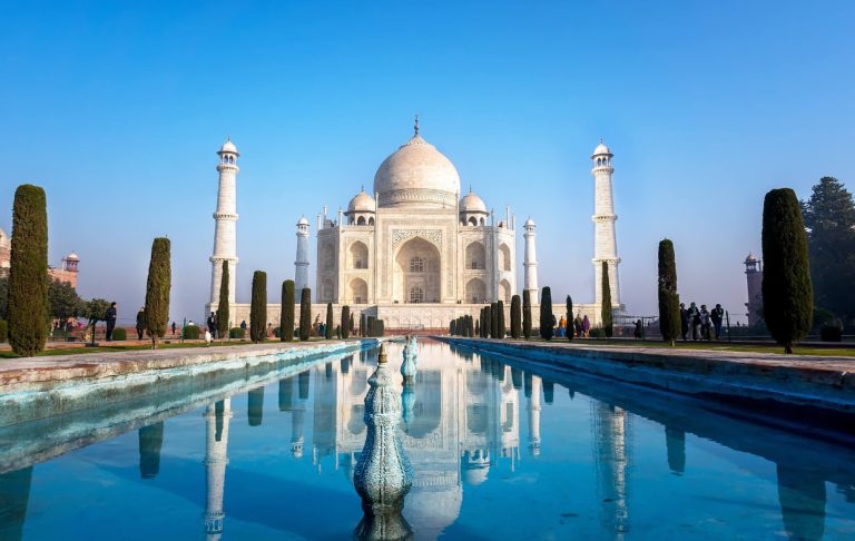 Taj Mahal agra uttar pradesh - India