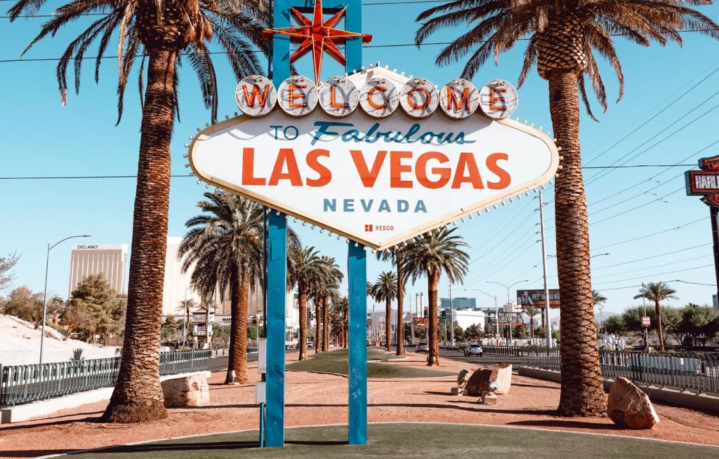 Welcome to Fabulous Las Vegas Sign