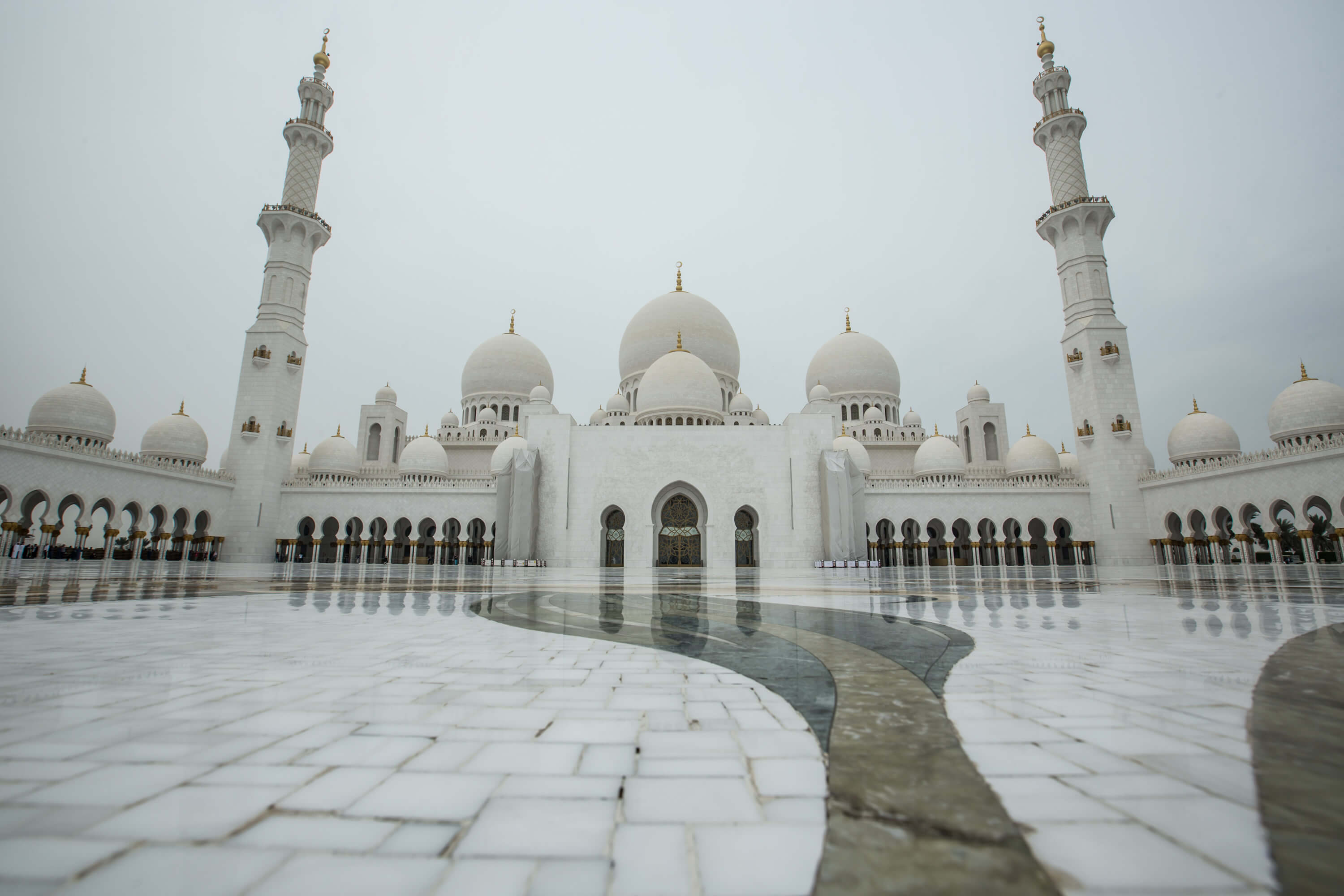 Al Fateh Grand Mosque in Manama