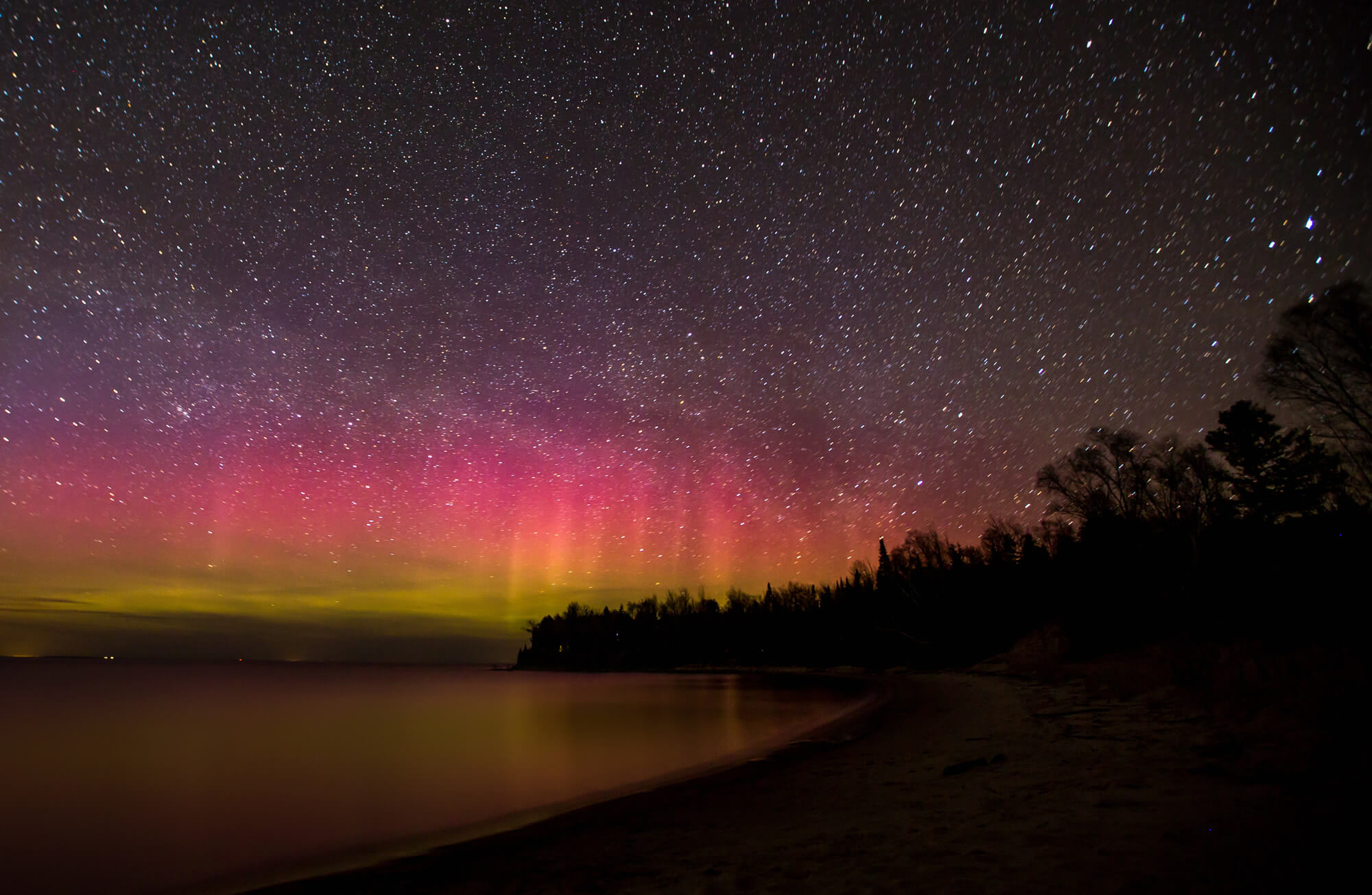 northern lights lake lichigan